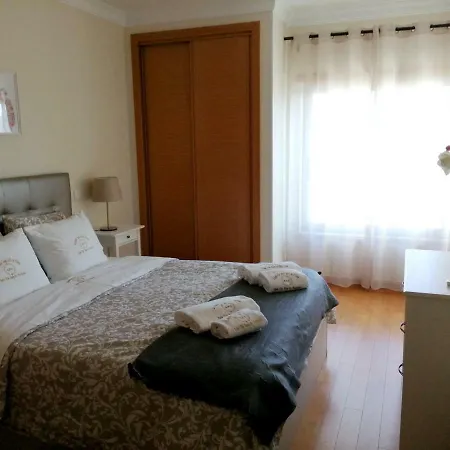 Rotunda Salgueiro Maia * 波尔蒂芒